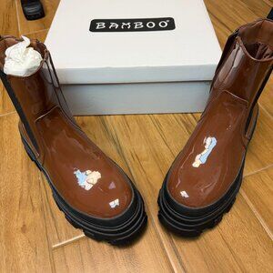 Bamboo Women's Brown Chelsea Boots Size 7.5 Brand New!!!